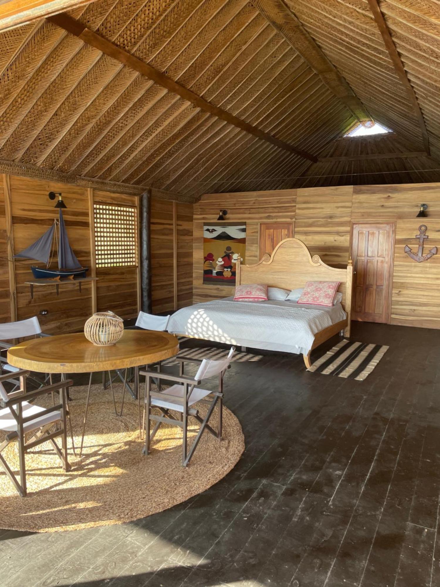 Hostal Velero Relax Guachaca Exterior photo