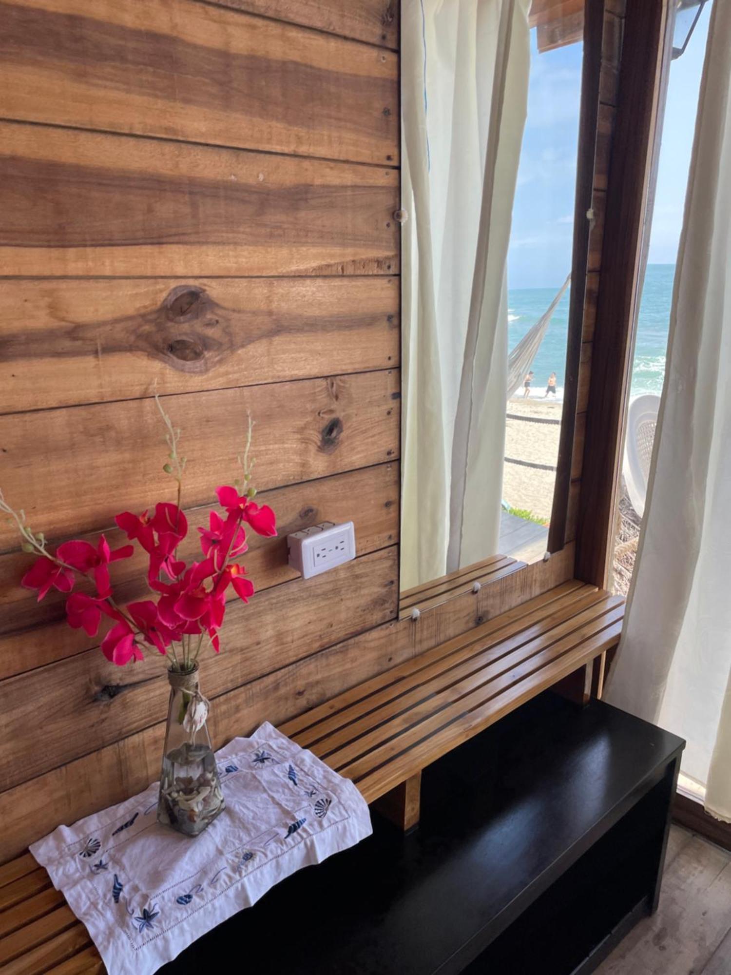 Hostal Velero Relax Guachaca Exterior photo